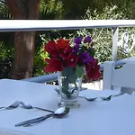Hotel Blue Nest Tigaki