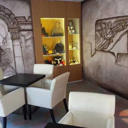 Hotel Blue Nest 3*