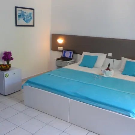 Hotel Blue Nest Tigaki