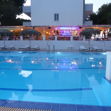 Hotel Blue Nest 3*