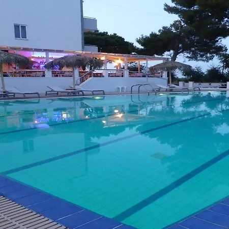 Blue Nest Hotel