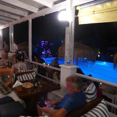 Blue Nest Hotel