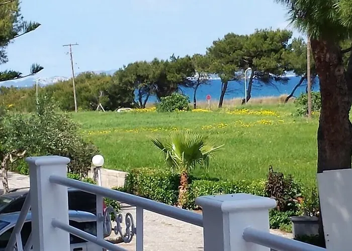 Blue Nest Otel Tigaki