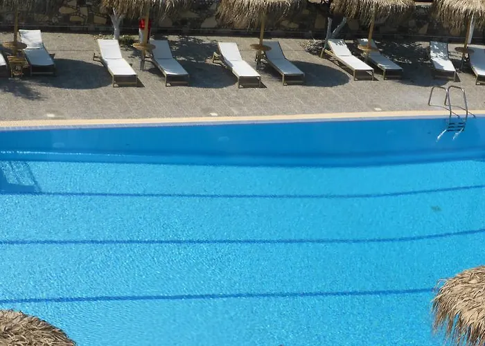 Blue Nest Hotel Tigaki