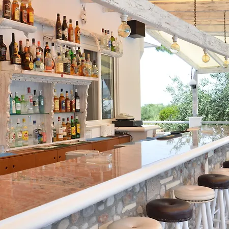 Отель Blue Nest