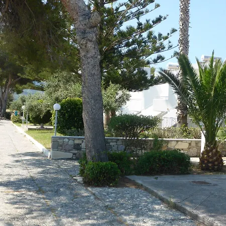 Blue Nest Отель 3*